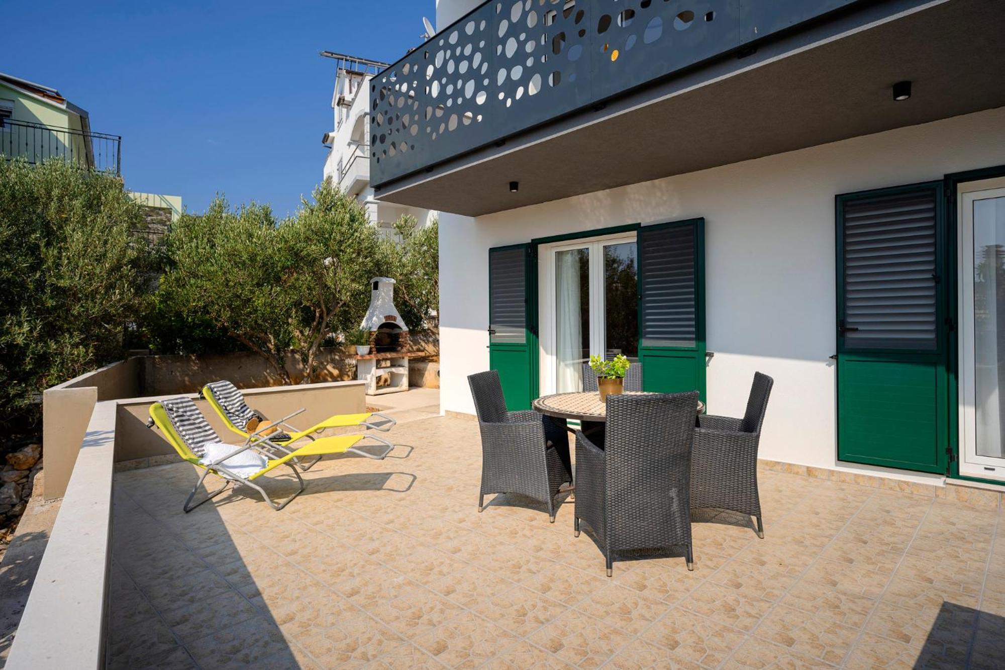 Big Sunny Terrace Apartment Hvar Хвар Екстериор снимка